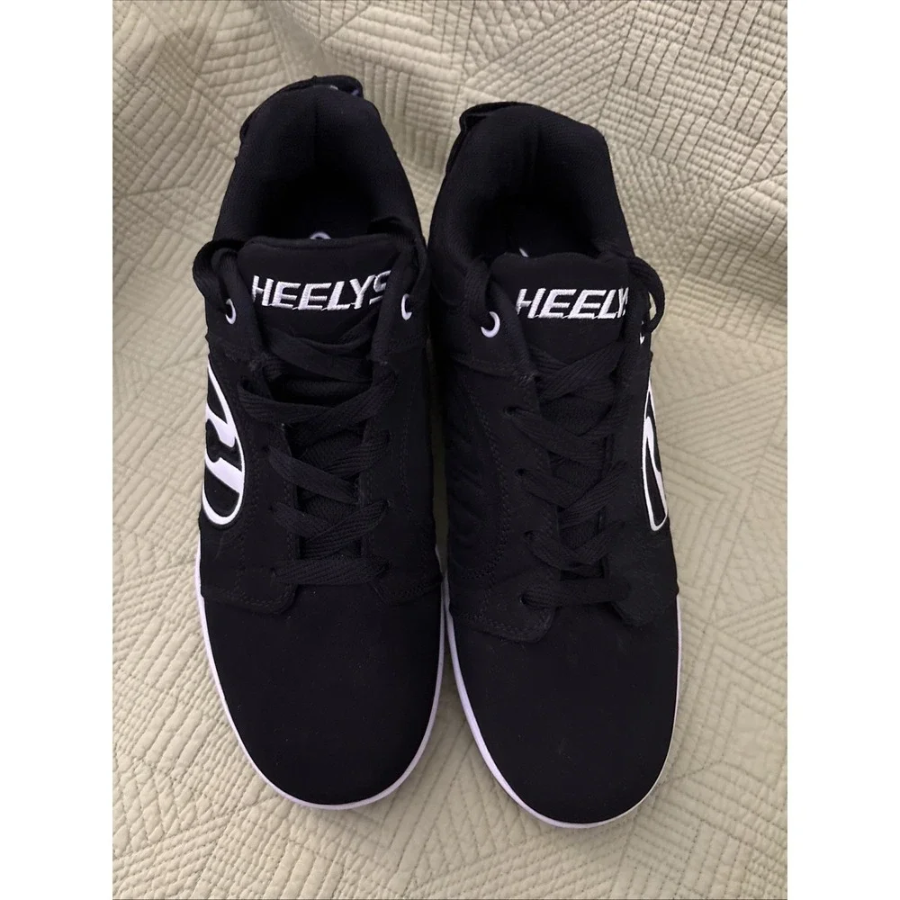 Heelys Voyager HE100713 Black White Wheeled Shoes Men's Size 10 New